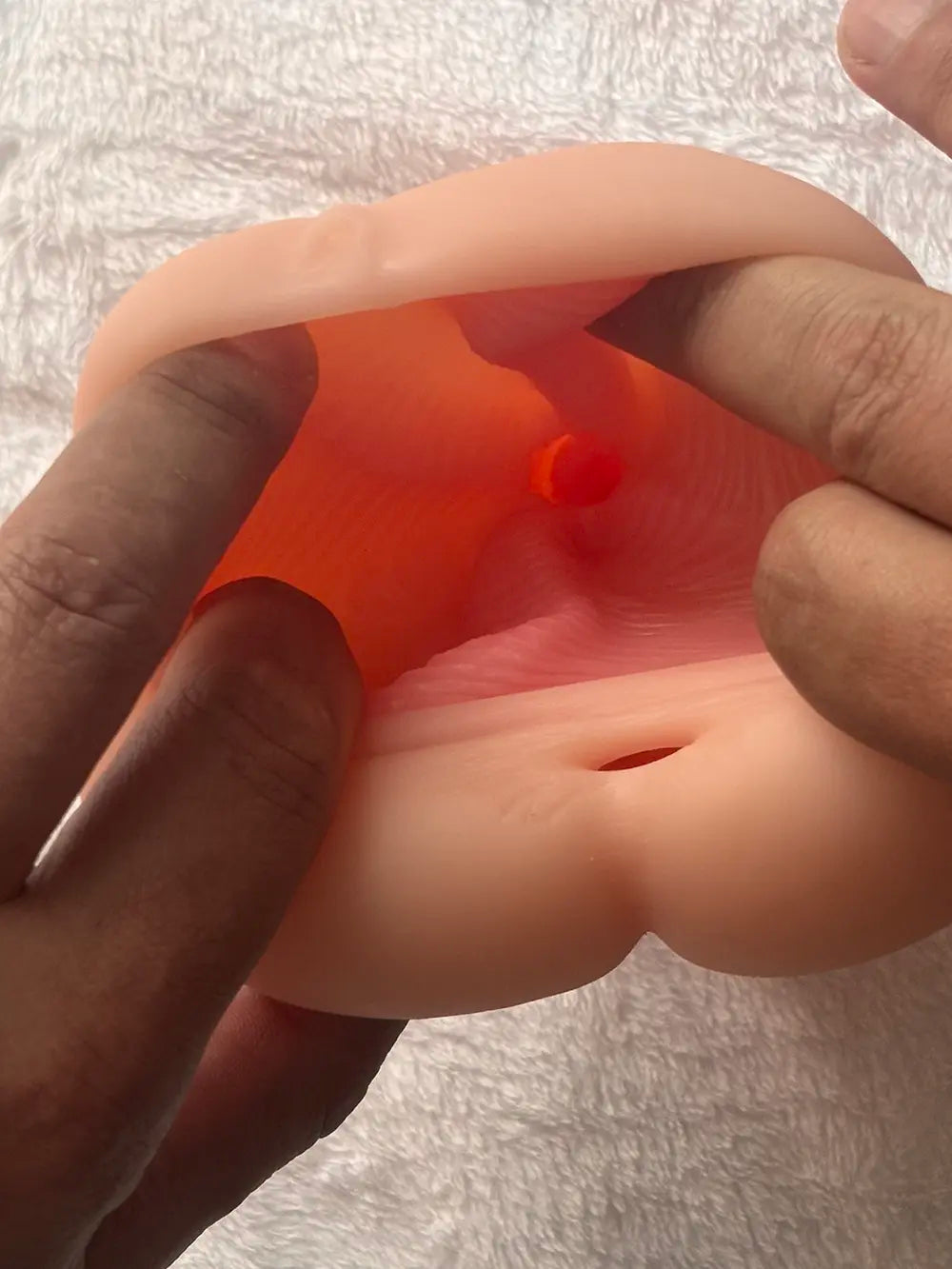 Well-Rounded Girl MAX-SOFT Review – Ultra Soft Dual Tunnel Onahole doll review appearance 2 1