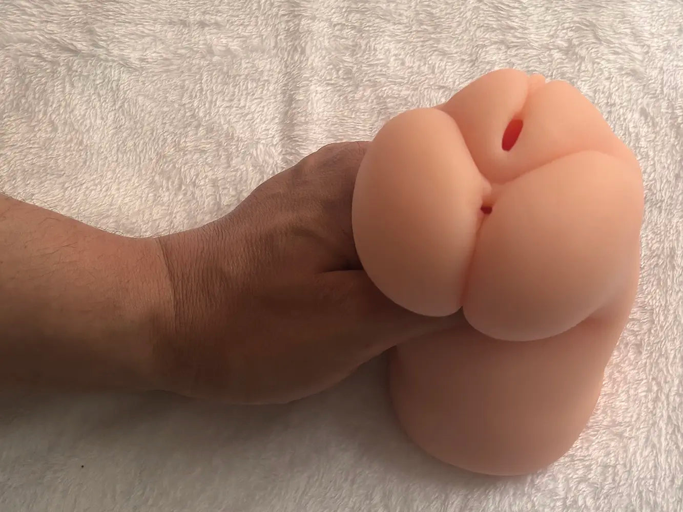 Well-Rounded Girl MAX-SOFT Review – Ultra Soft Dual Tunnel Onahole doll review appearance 7