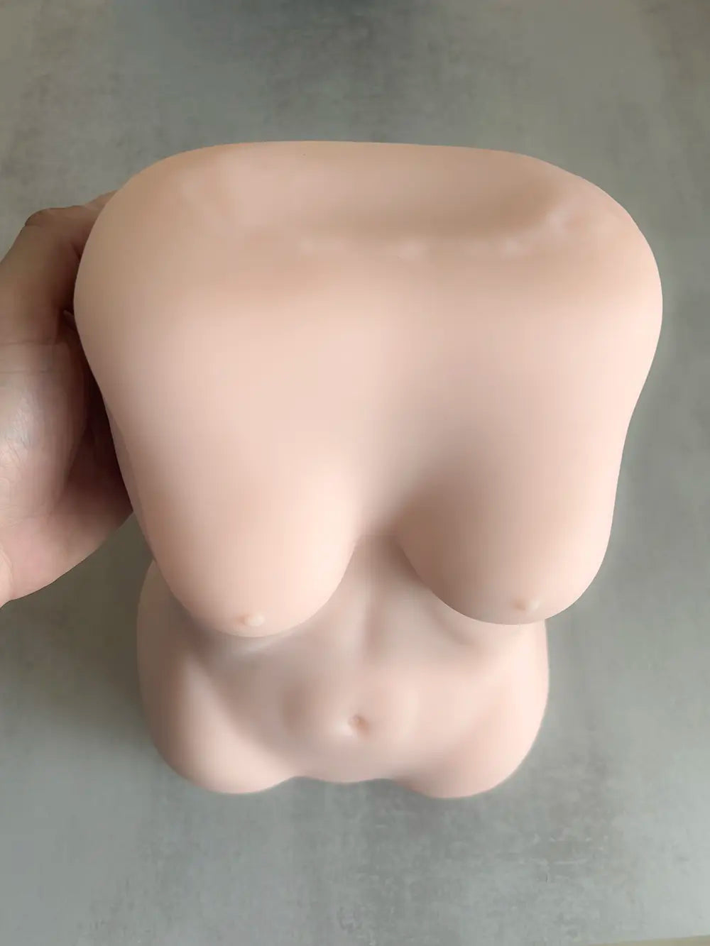 Puni Toro Gold – Schwer, massiv und überraschend realistisch doll review appearance 2