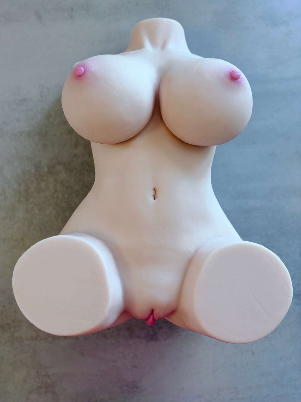 Sabrina ausgepackt – eine Puppe von Salorein doll review appearance 1