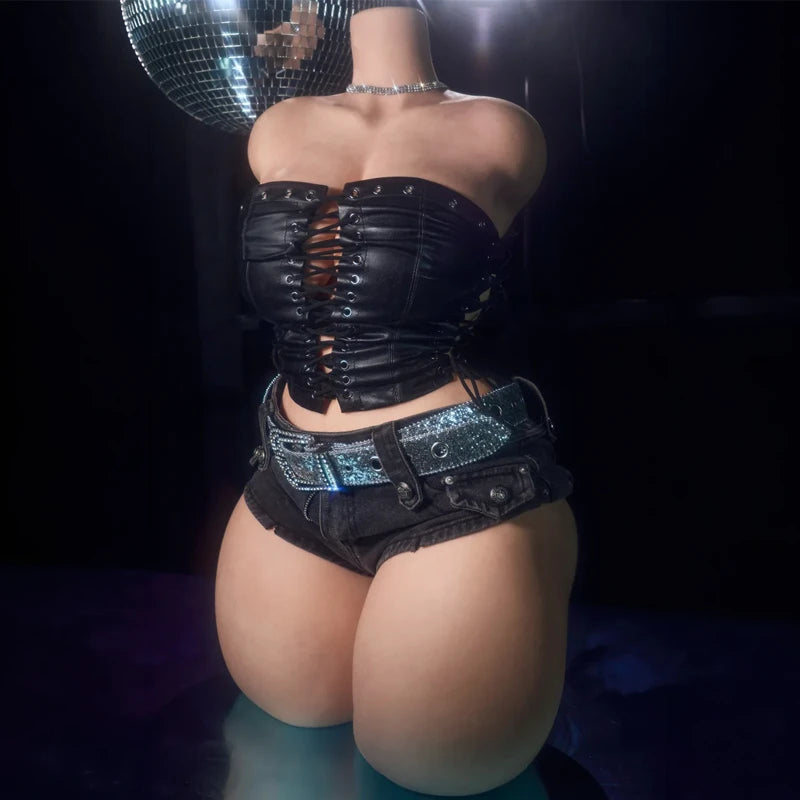 Renata - ULW 885