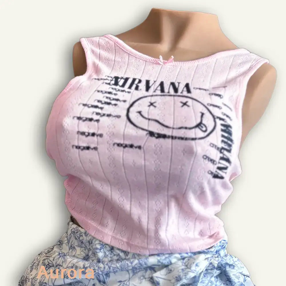 Top Nirvana Rose – Lässige Rebellion