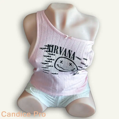 Top Nirvana Rose – Lässige Rebellion
