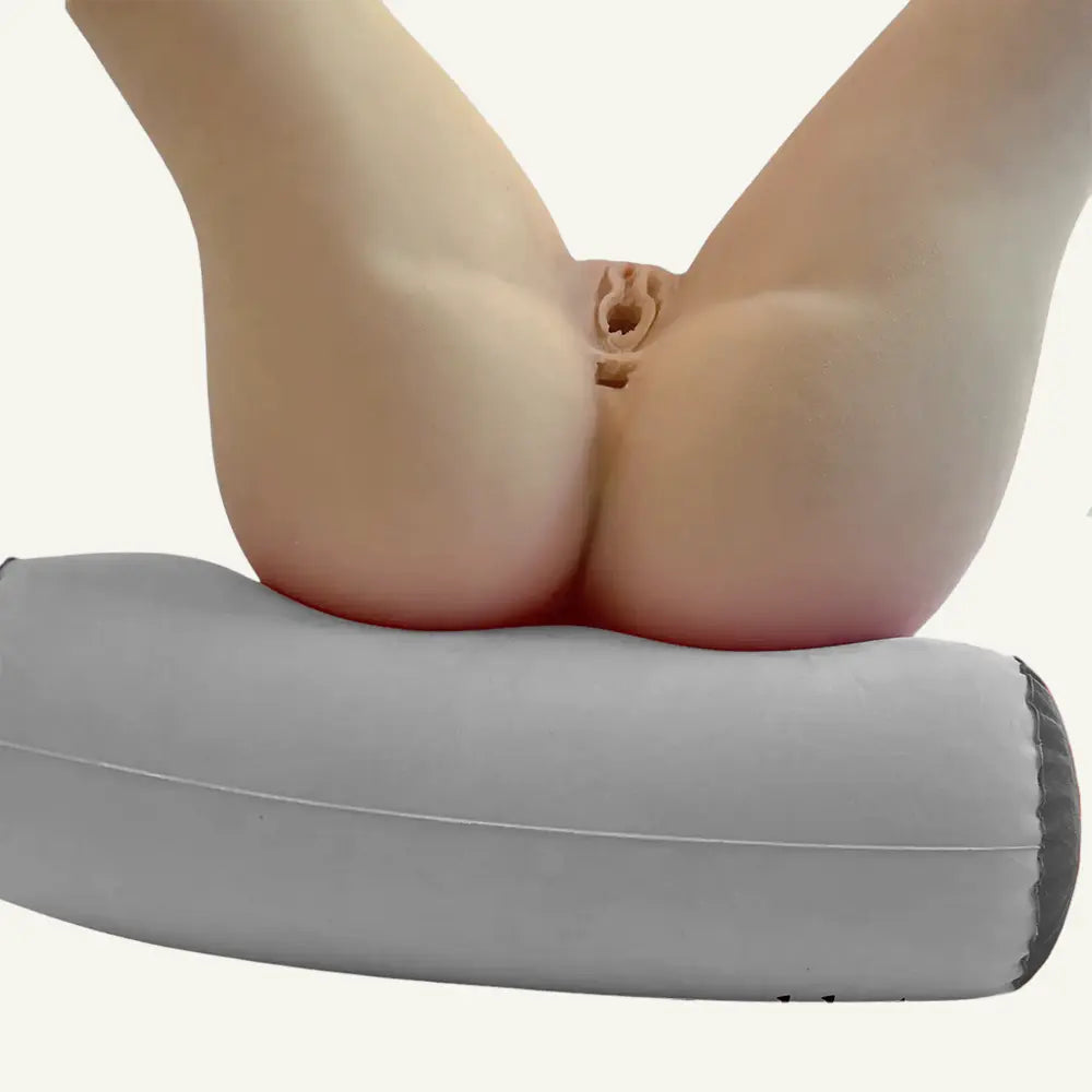 Coussin réhausseur–Élevez le plaisir | ConceptBeauty