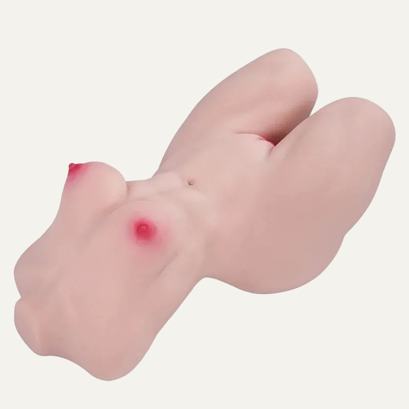 Hannah Mini – Mini-Muskelbombe mit doppelten Sensationen