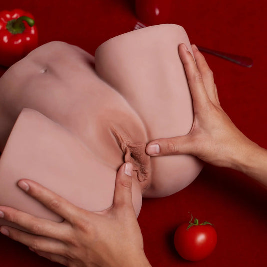 R4 Climaxdoll labia