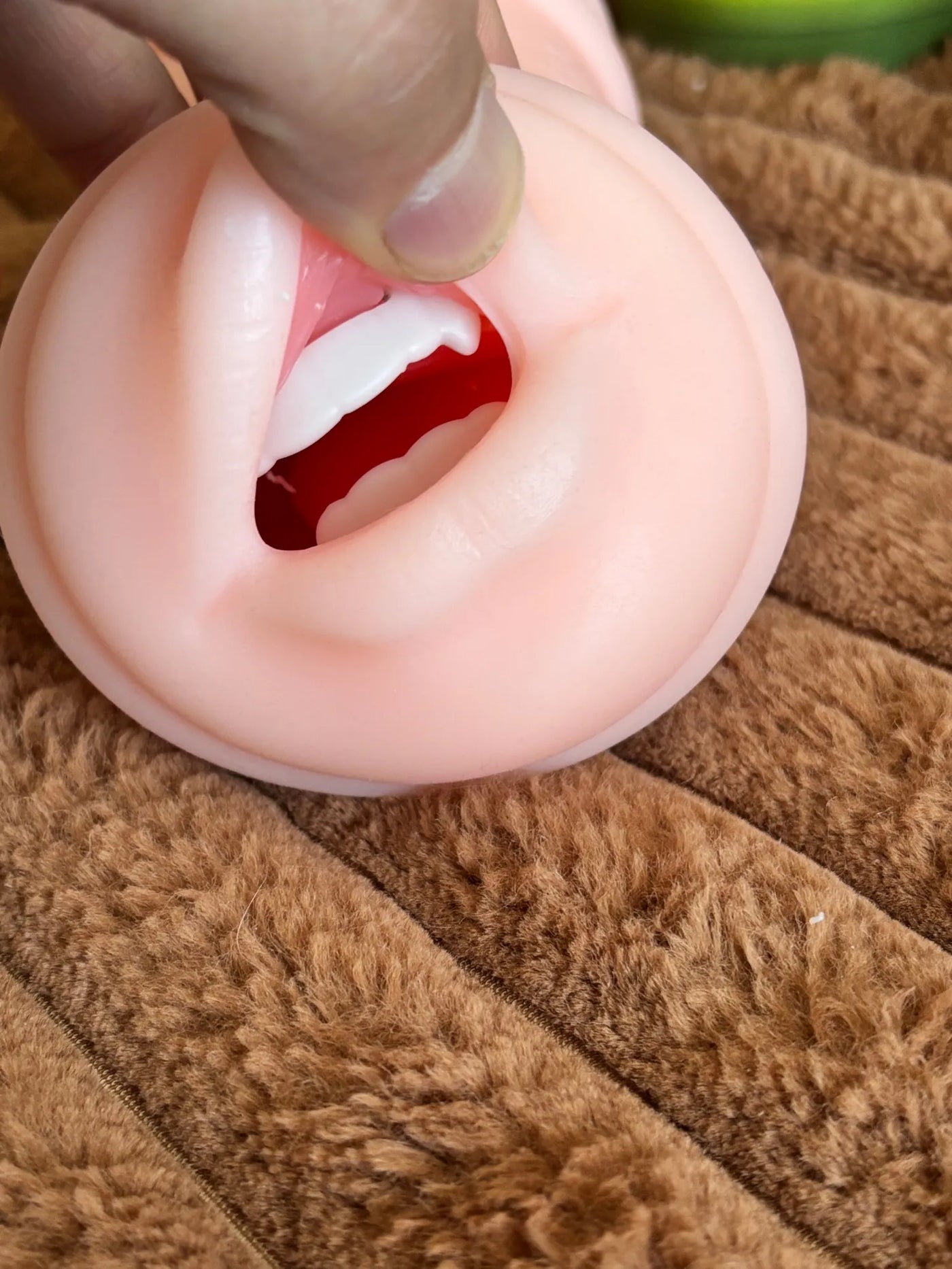 Rezension zu Nezukos Doppelzahn-Seiraku-Spielzeug doll review appearance 3
